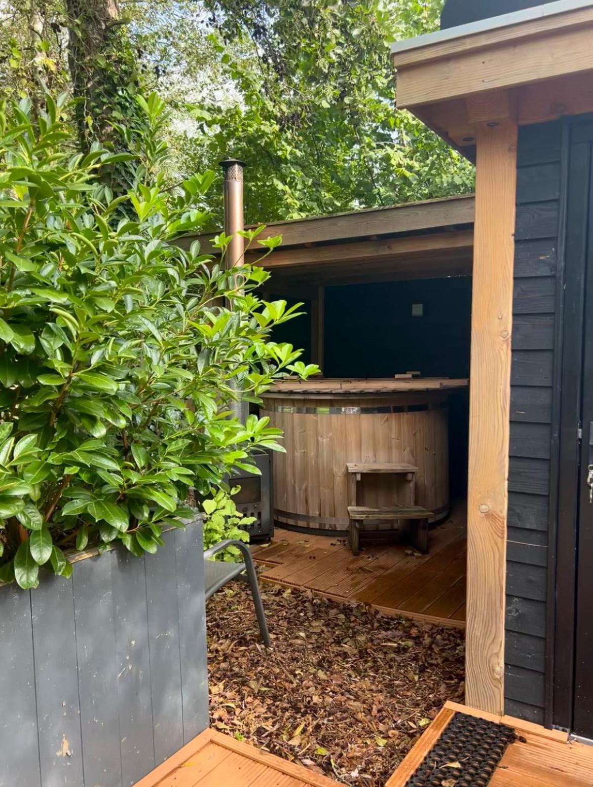 Casa Aan De Plas, B&B Met Sauna En Hottub Of Jacuzzi Nieuwkoop Екстер'єр фото