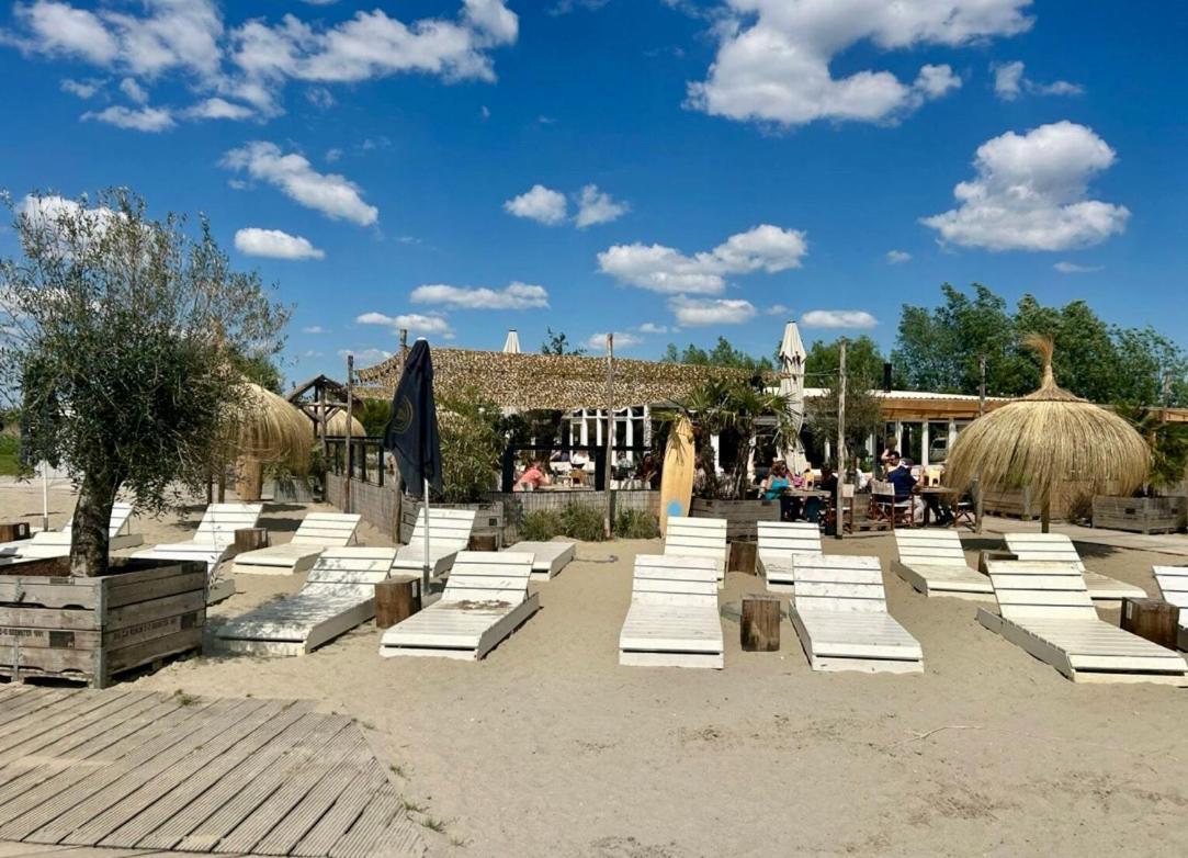 Casa Aan De Plas, B&B Met Sauna En Hottub Of Jacuzzi Nieuwkoop Екстер'єр фото